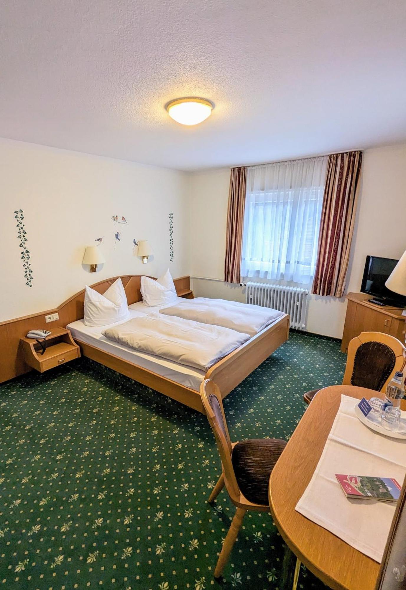 Hotel Fidelitas Bad Herrenalb Buitenkant foto