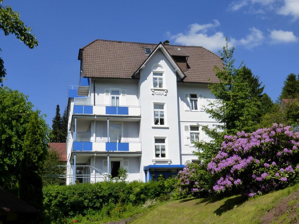 Hotel Fidelitas Bad Herrenalb Buitenkant foto
