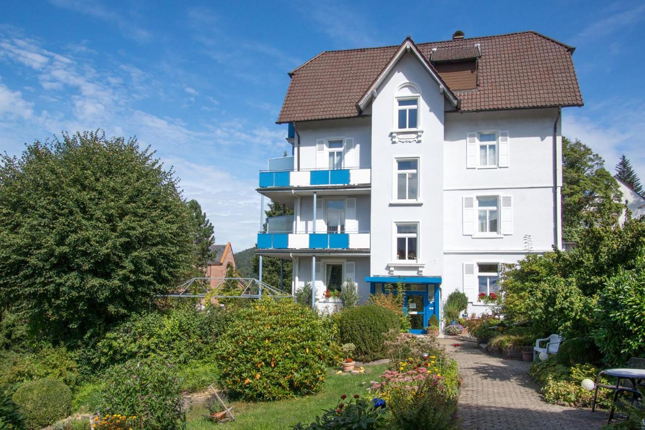 Hotel Fidelitas Bad Herrenalb Buitenkant foto