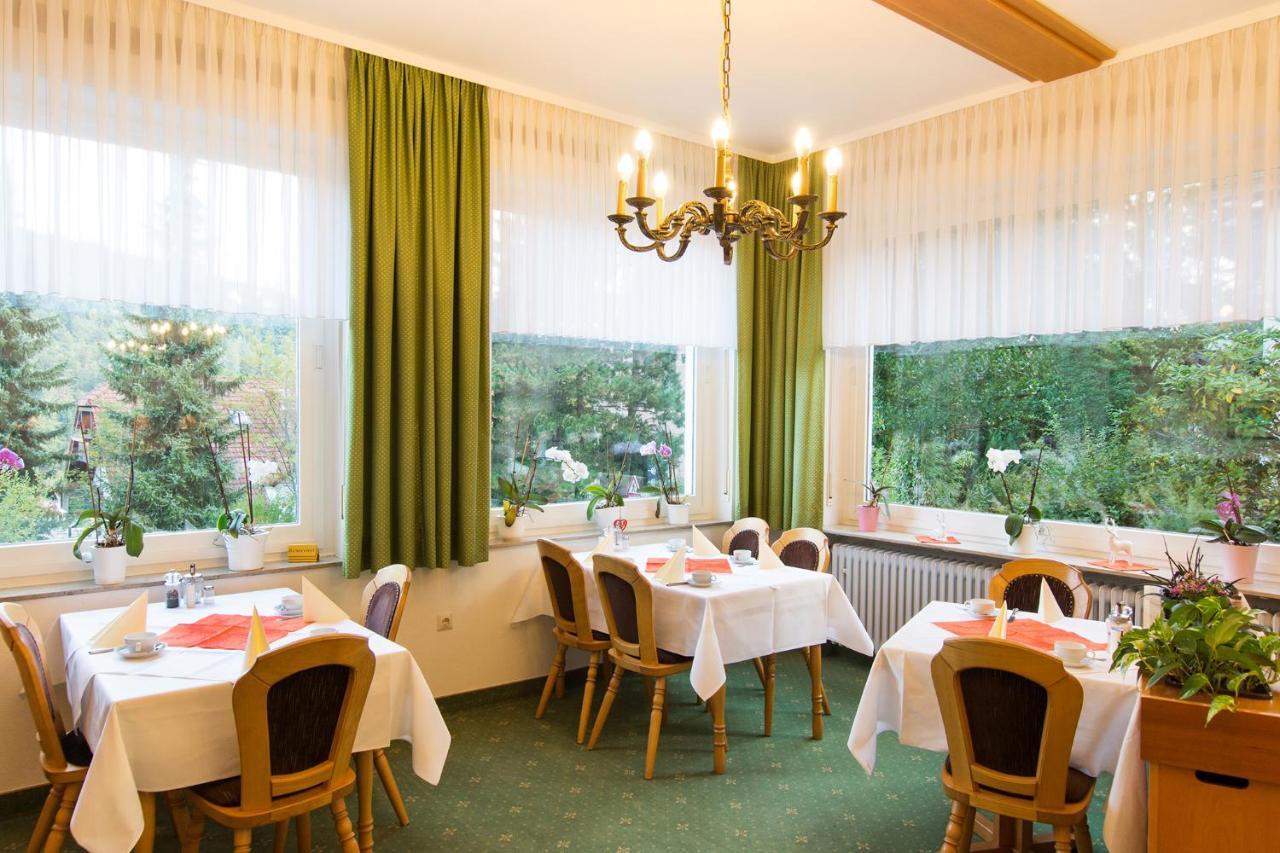 Hotel Fidelitas Bad Herrenalb Buitenkant foto